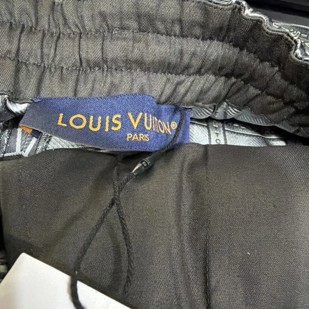 Louis Vuitton 2024 Plaid Pajama Bottoms MSRP $2500 Excellent Size XXL US 44 IT54